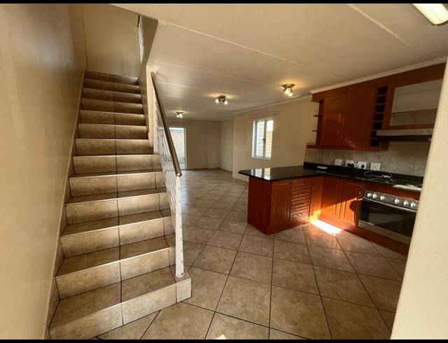 3 BEDROOM TOWNHOUSE FOR SALE IN RIVERSPRAY LIFESTYLE ESTATE